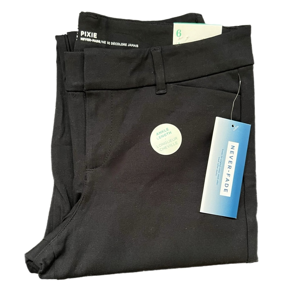 Old Navy Midrise Black Pixie Cropped Pants - sz 6